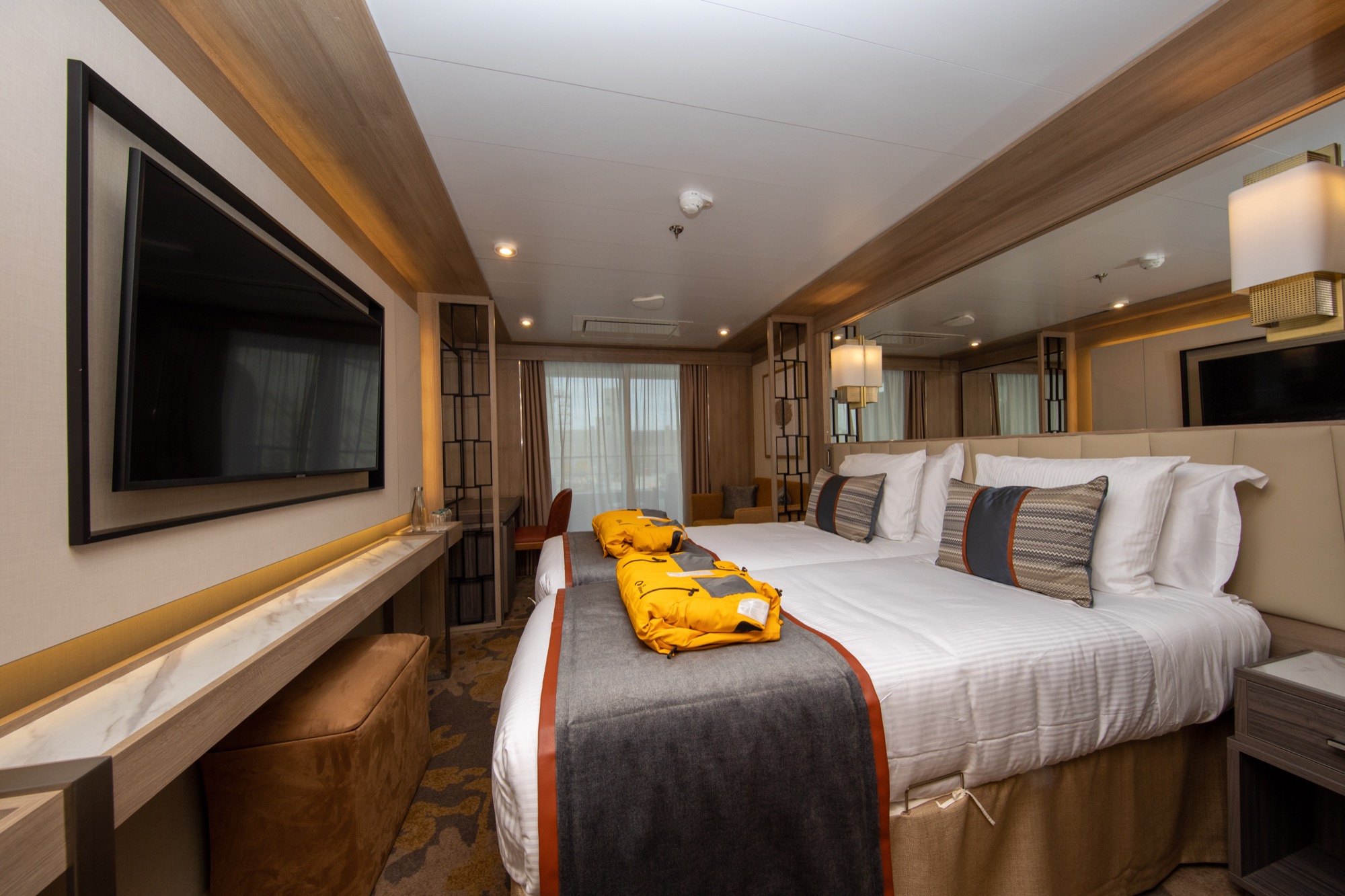 Quark Expeditions World Explorer Veranda Suite 4.jpg
